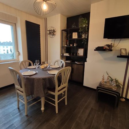 Appartement Cosy Centre-Ville Wifi Parking Charleville-Mézières Eksteriør bilde