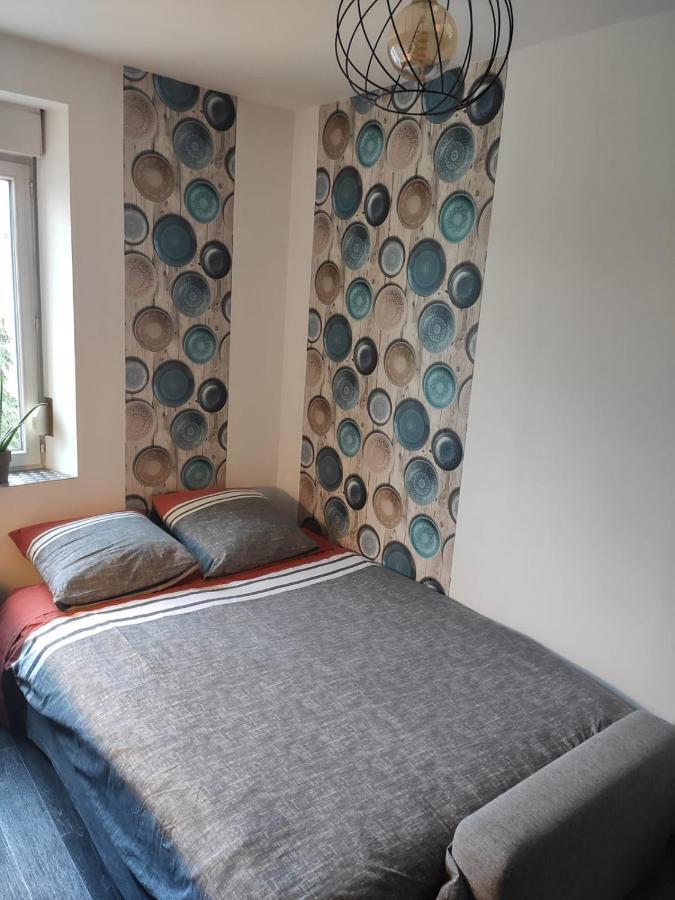 Appartement Cosy Centre-Ville Wifi Parking Charleville-Mézières Eksteriør bilde